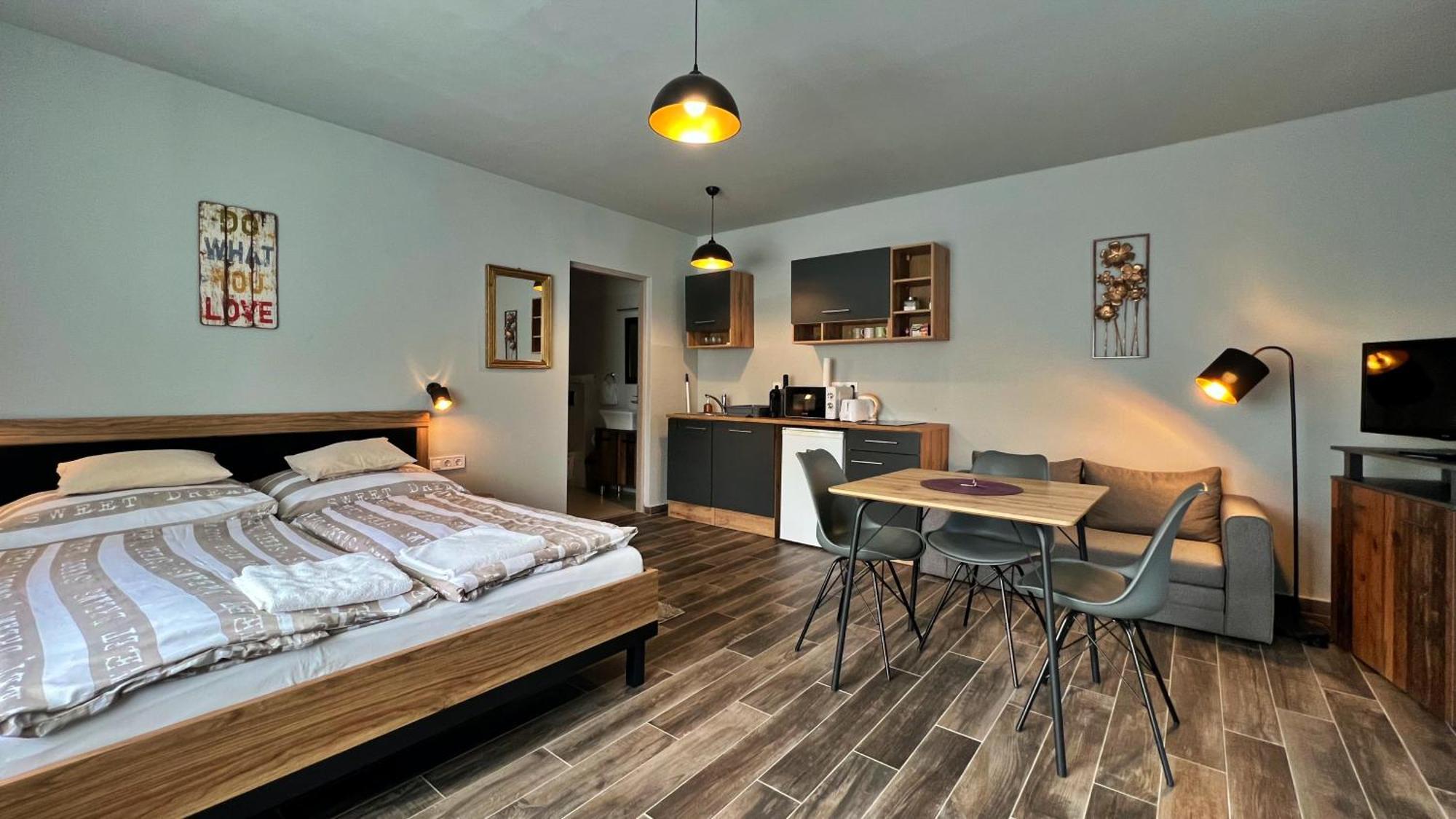 Gardencity Apartmanhaz Gyor Exterior photo